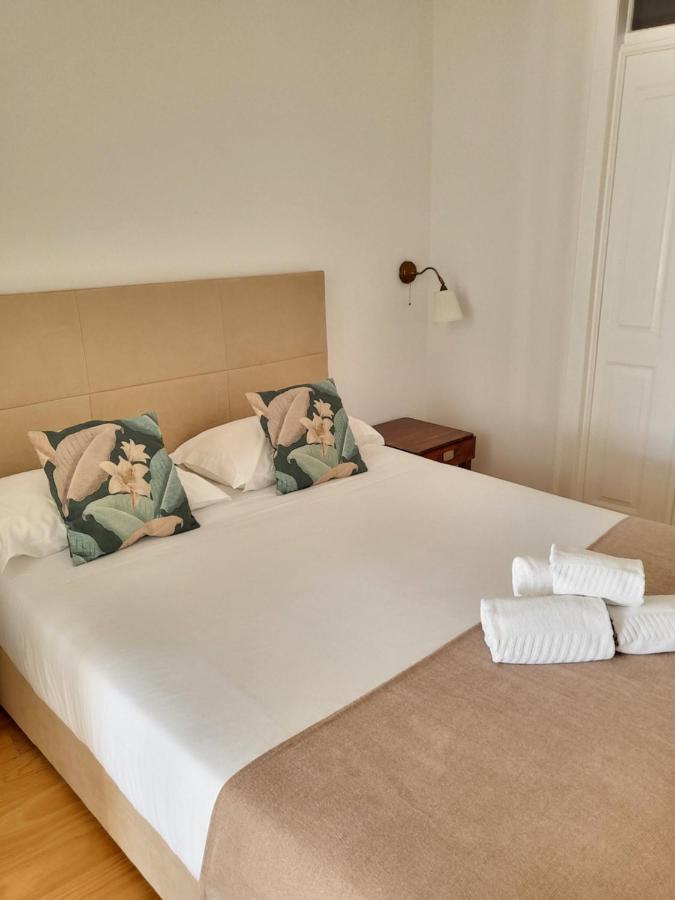 Alfama Apartments Services Lisbon Luaran gambar