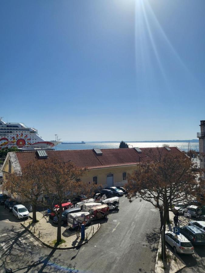 Alfama Apartments Services Lisbon Luaran gambar
