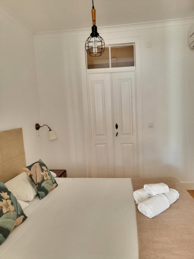 Alfama Apartments Services Lisbon Luaran gambar
