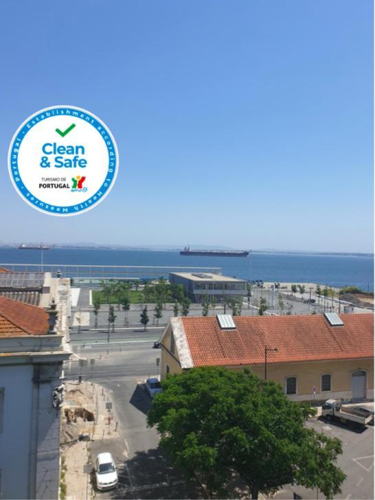 Alfama Apartments Services Lisbon Luaran gambar